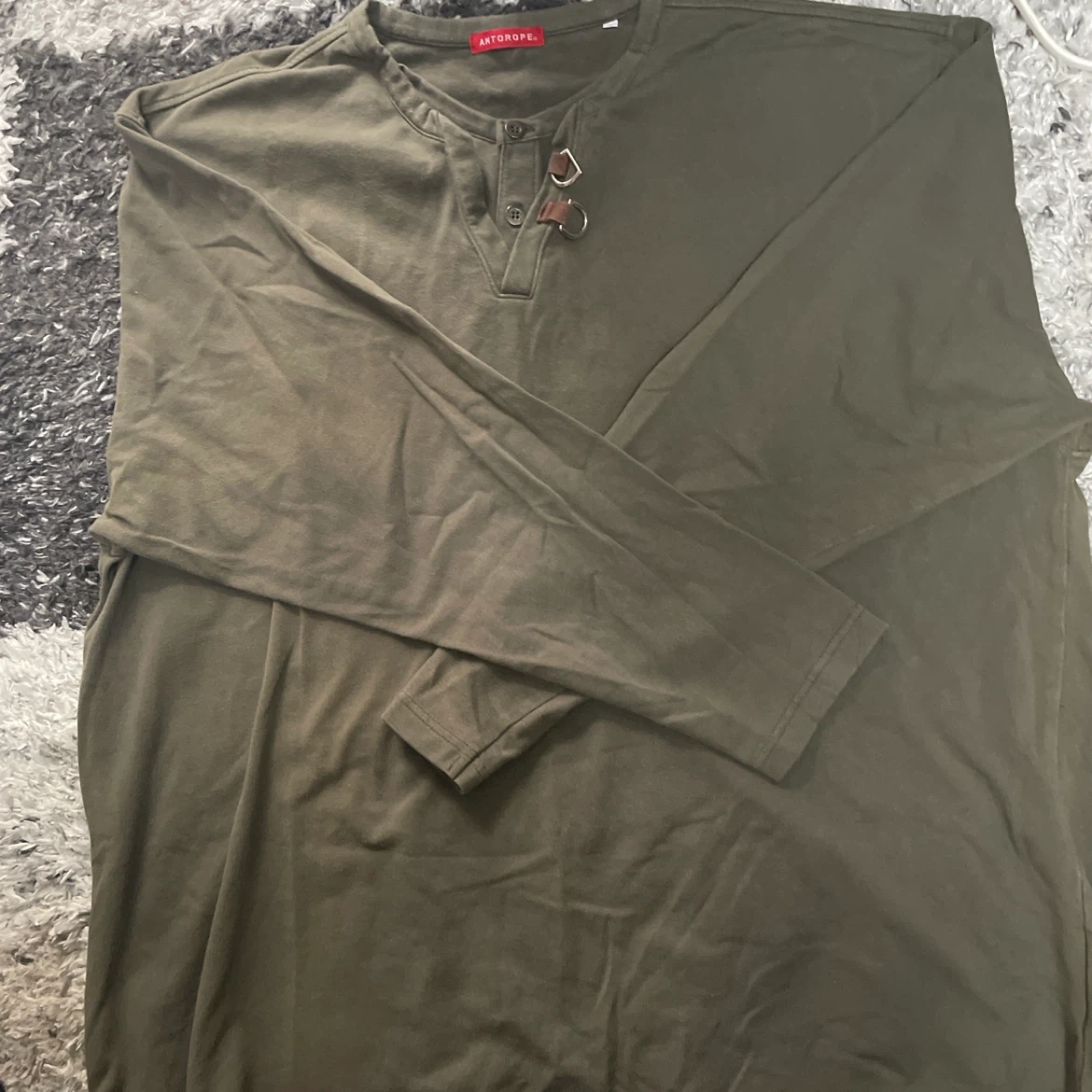 5L、ANTOROPE ヘンリーネック 長袖Tシャツ カーキ メンズの写真2枚目