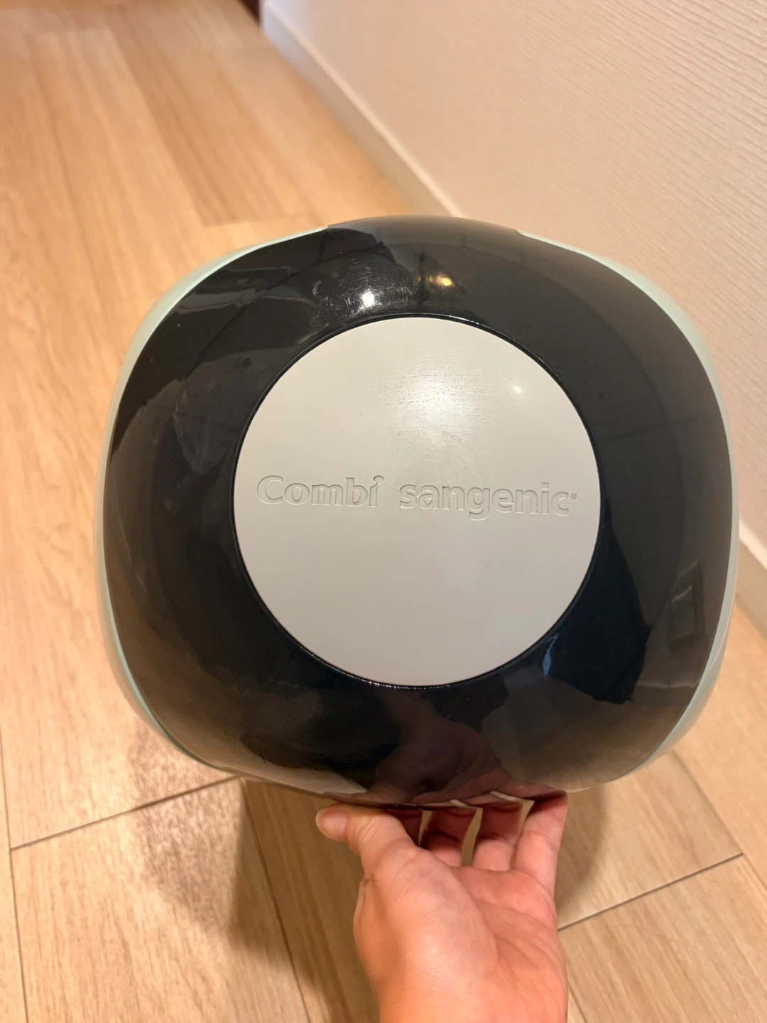 【combi】おむつ処理ポットの写真4枚目