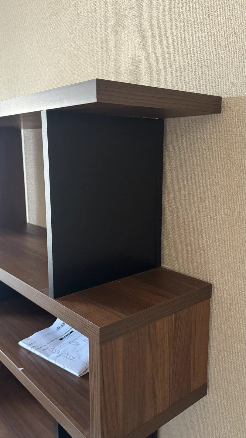 Modern Geometric Bookshelf – Shirai Sangyo / おしゃれなディスプレイラック・本棚の写真5枚目