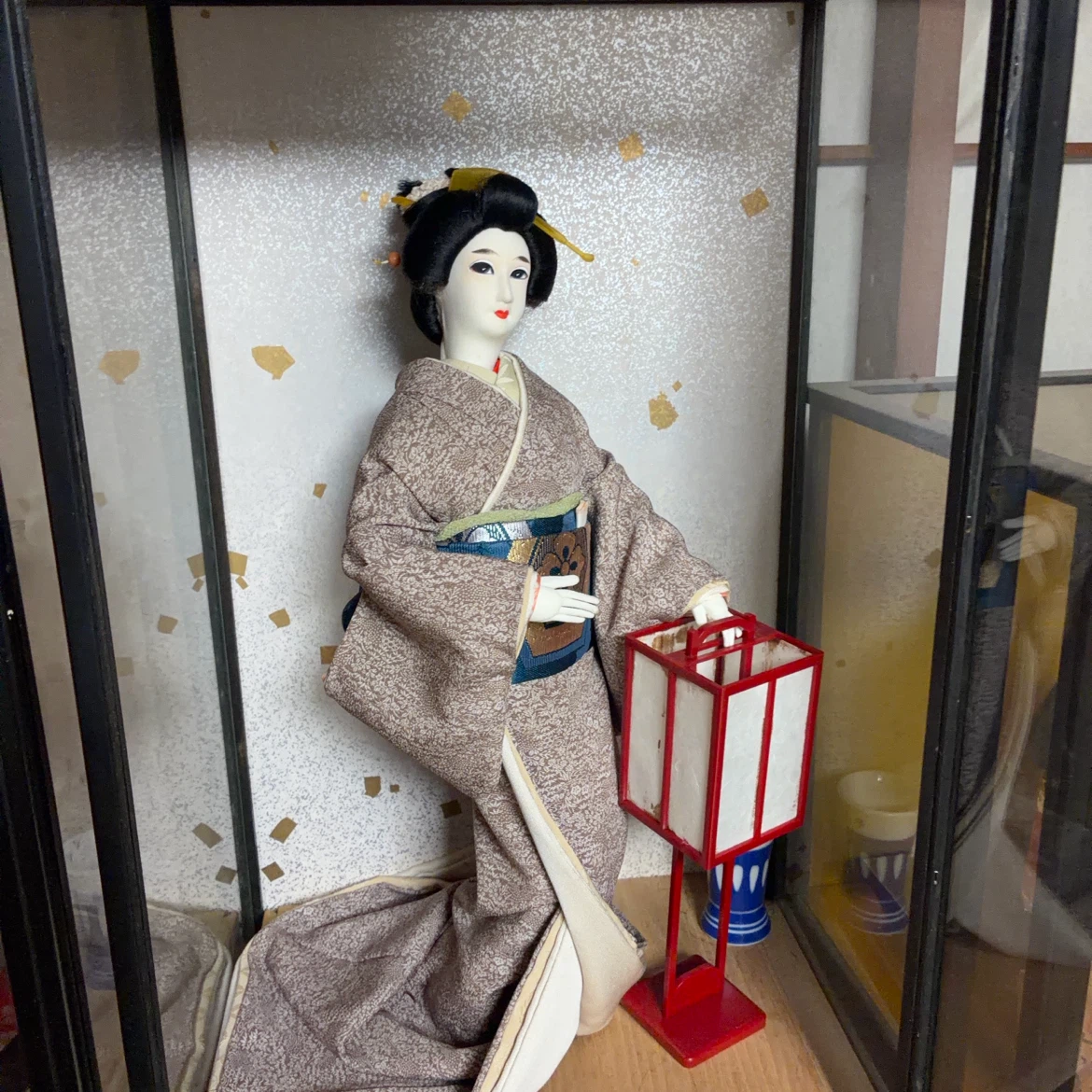 日本人形 ガラスケース入り 複数体セットの写真4枚目