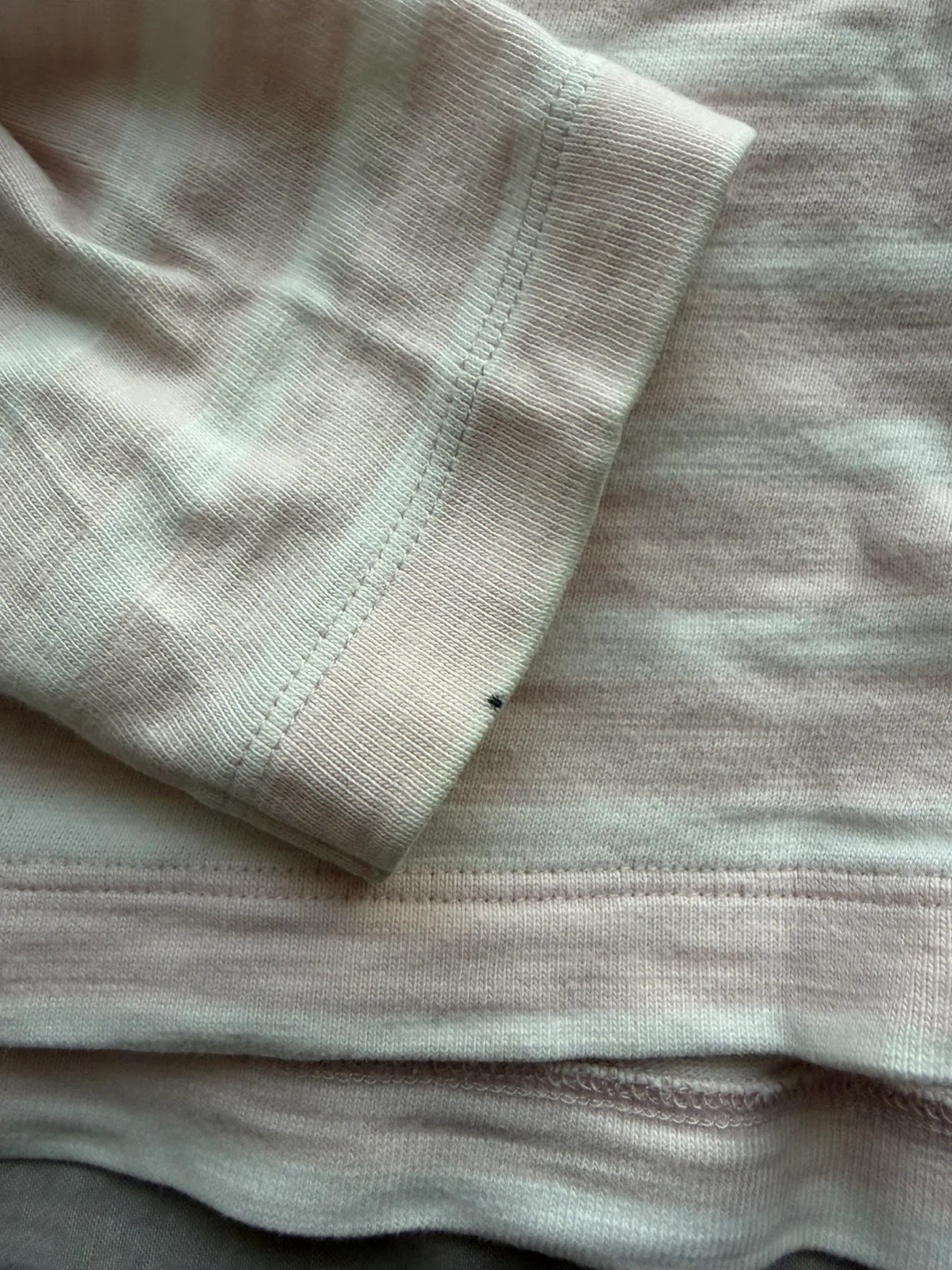 無印良品 ボーダー長袖Tシャツ 150cm 薄ピンクの写真3枚目