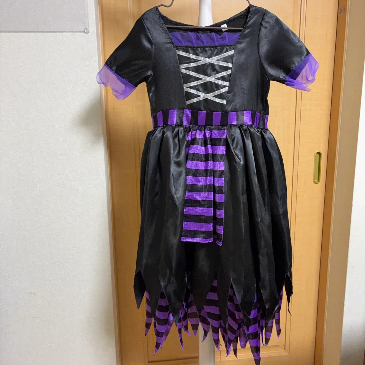 ハロウィン魔女衣装(125〜135くらい)