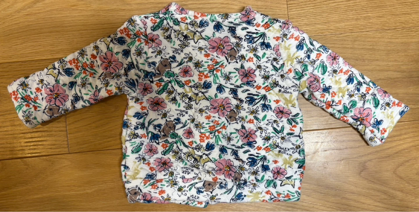 ベビー服　プチバトー 花柄カーディガン 86cm 24mの写真2枚目