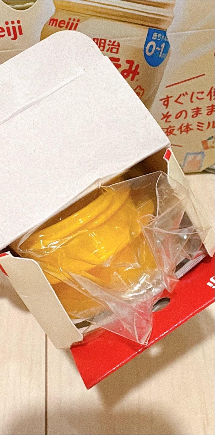 明治 ほほえみ らくらくミルク 6缶パック＋1本・アタッチメントの写真4枚目