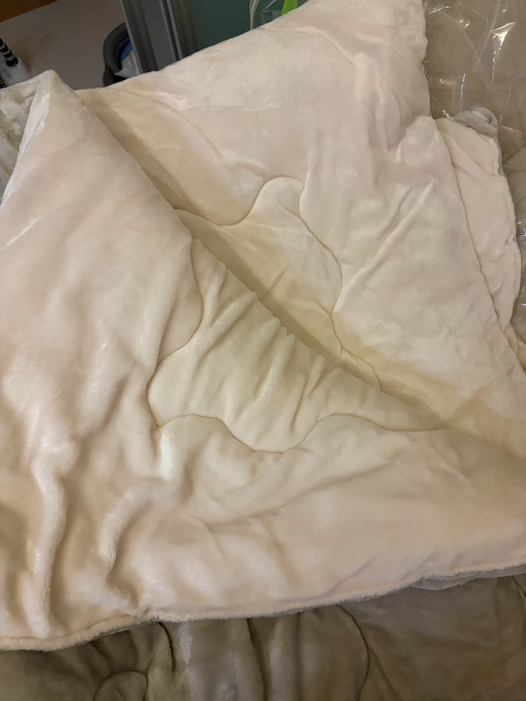 【新品未使用】こたつ布団 西川 リバーシブルの写真2枚目