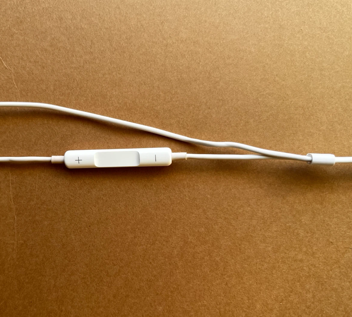Apple純正 EarPods 【3.5mmプラグ】の写真4枚目