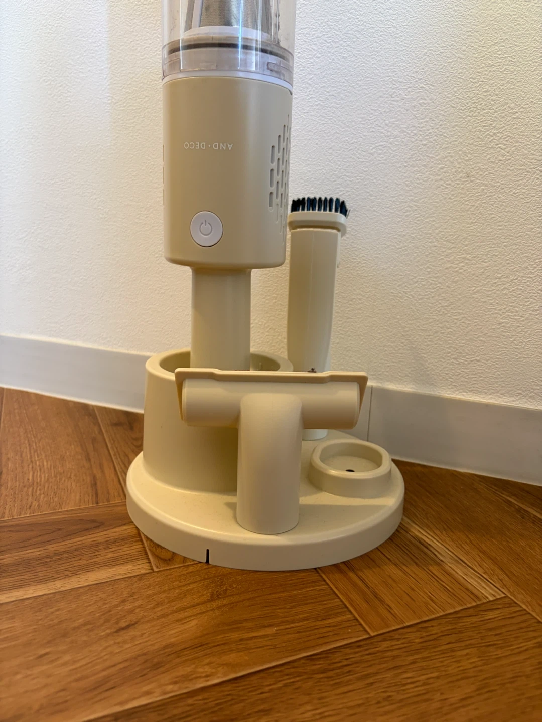 モダンデコ コードレス掃除機 aza01の写真3枚目