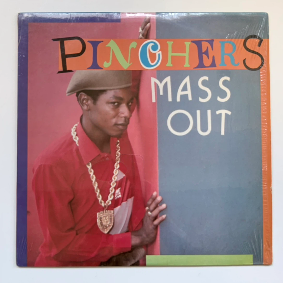 PINCHERS ／ MASS OUT