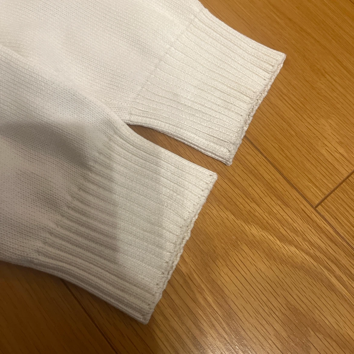 イーストボーイ Vネックセーター ホワイト XLの写真2枚目