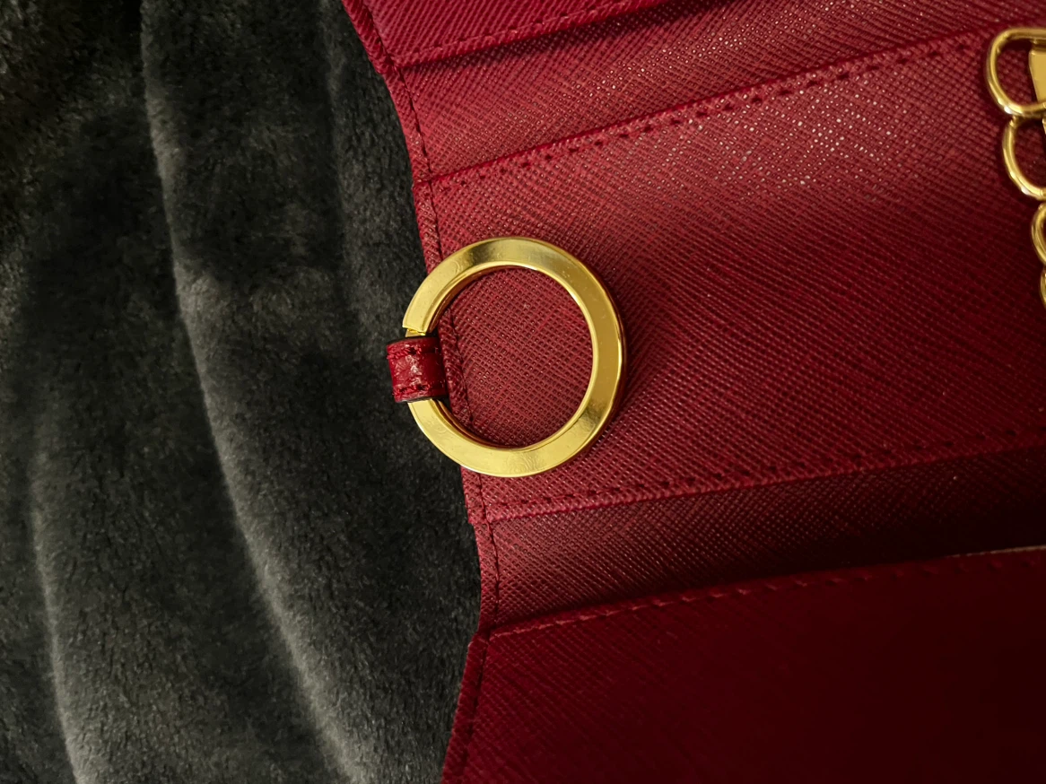 【新品・未使用】マイケルコース（MICHAEL KORS） 6連キーケース フルトン レッド系の写真3枚目