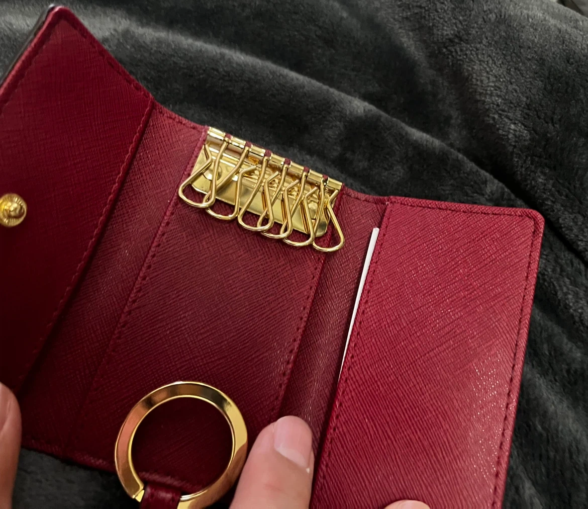 【新品・未使用】マイケルコース(MICHAEL KORS) 6連キーケース フルトン レッド系の写真4枚目