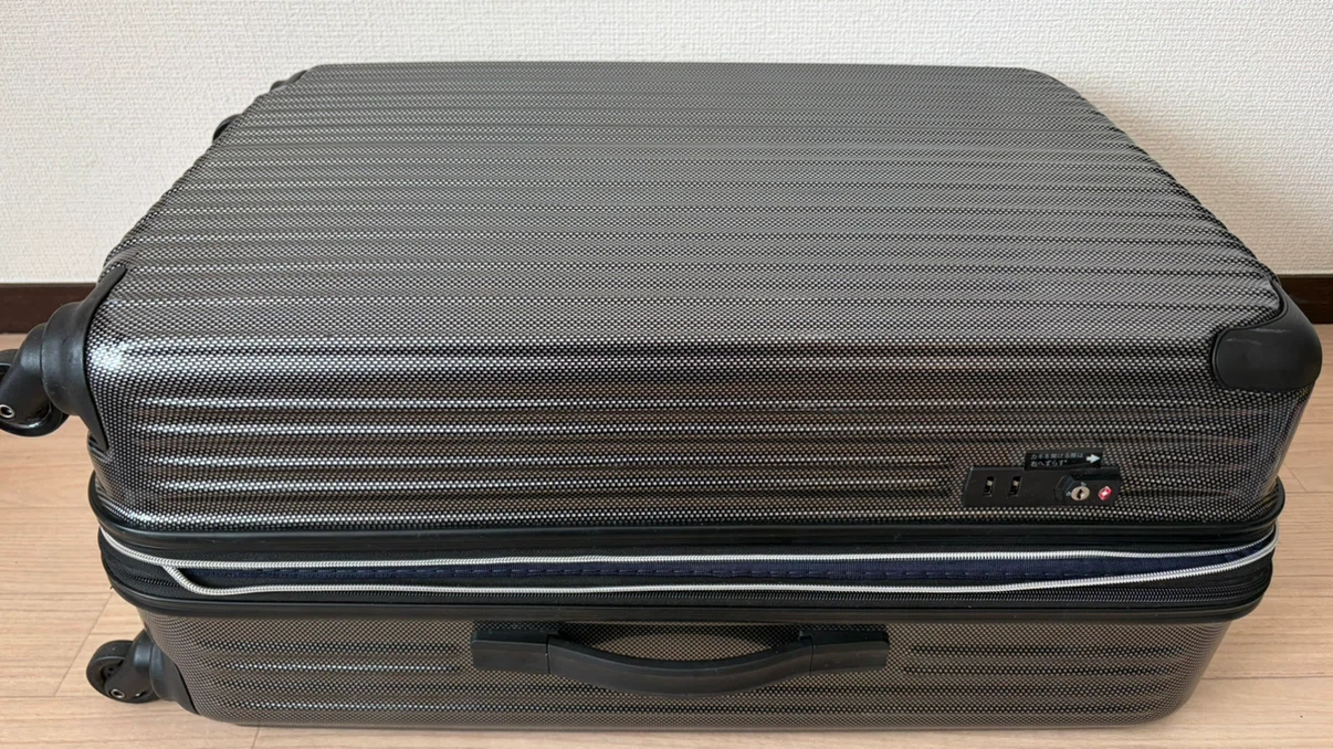 スーツケースLサイズ