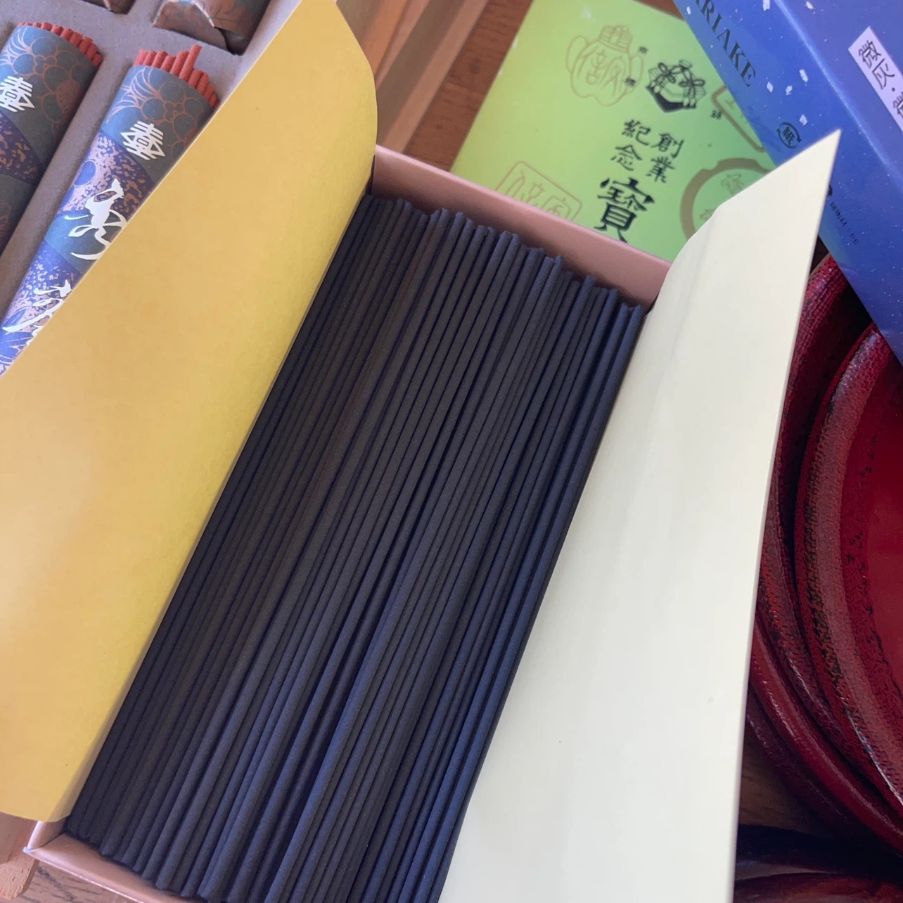 薫寿堂 有明 お線香 カーネーションの写真2枚目