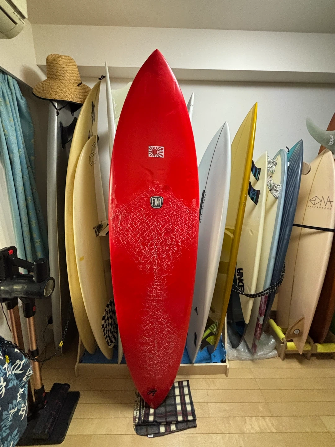 エドナ サーフボード 赤 6'8