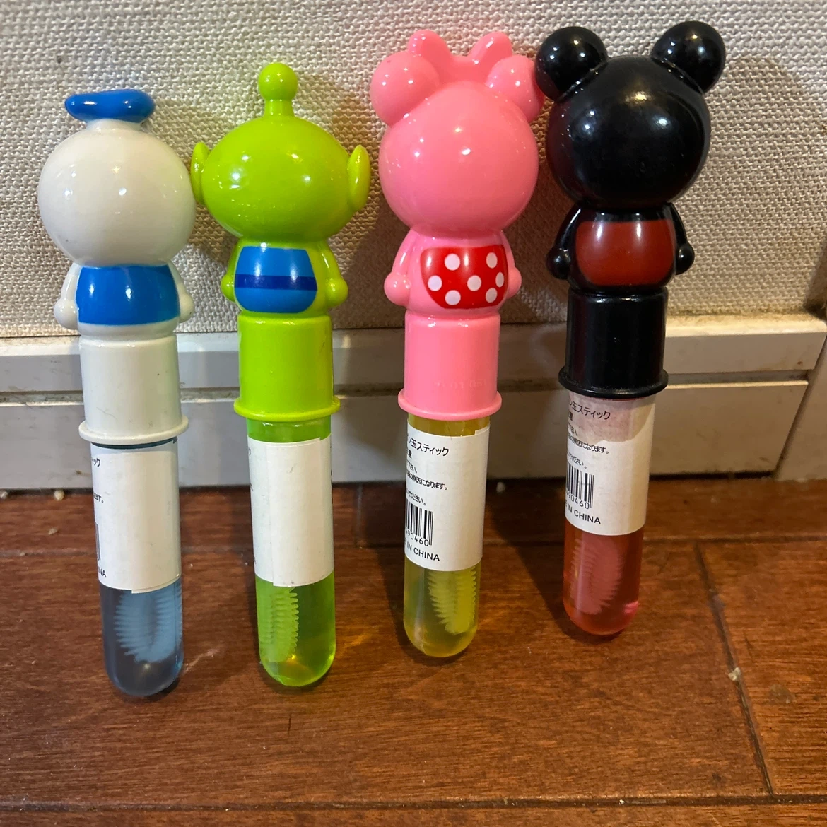 ディズニー シャボン玉スティック 4本セットの写真2枚目