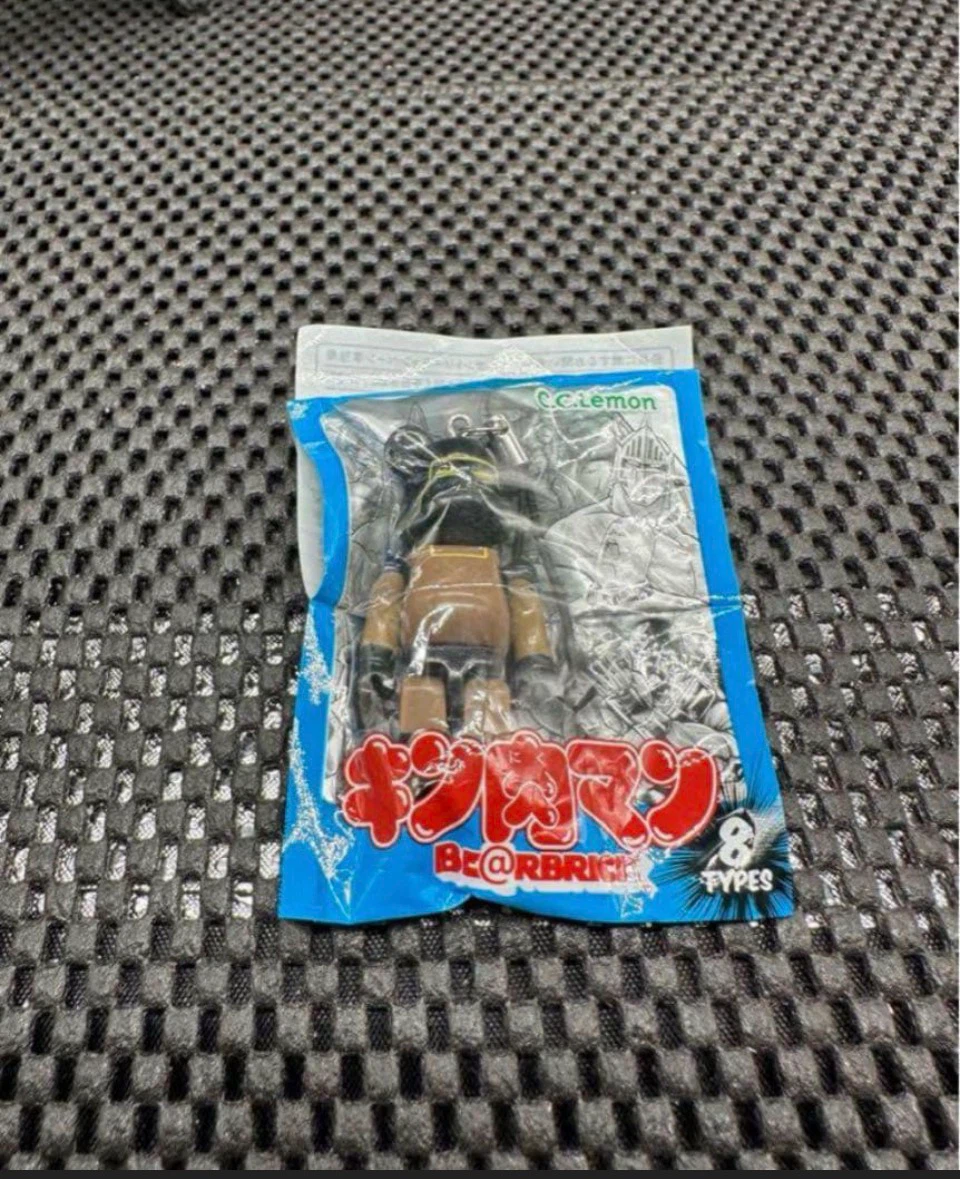 ベアブリック ウォーズマンC.C.Lemonの写真2枚目