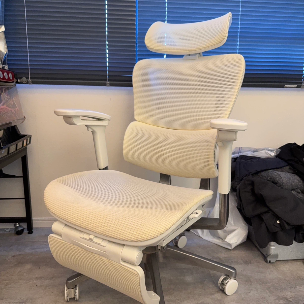 COFO ChairPro コフォチェアプロ　ホワイト　FCC-100W