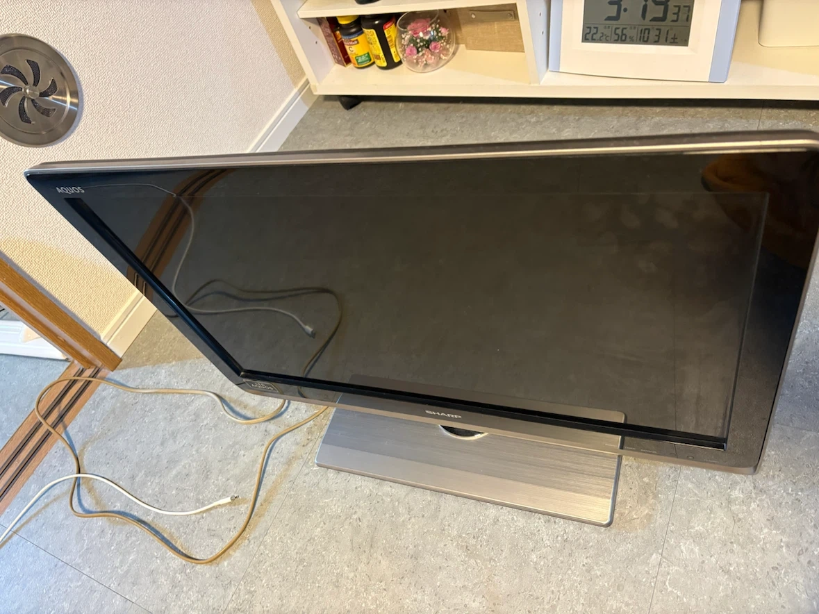 テレビ線とBCASカード付23vテレビ:シャープ アクオス LC-26DZ3 26インチ 液晶テレビの写真2枚目