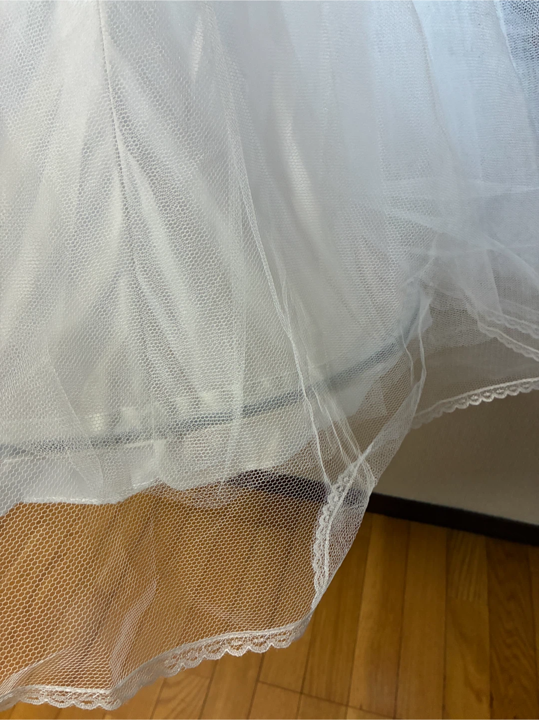 ウェディングドレス用 パニエ ホワイトの写真3枚目