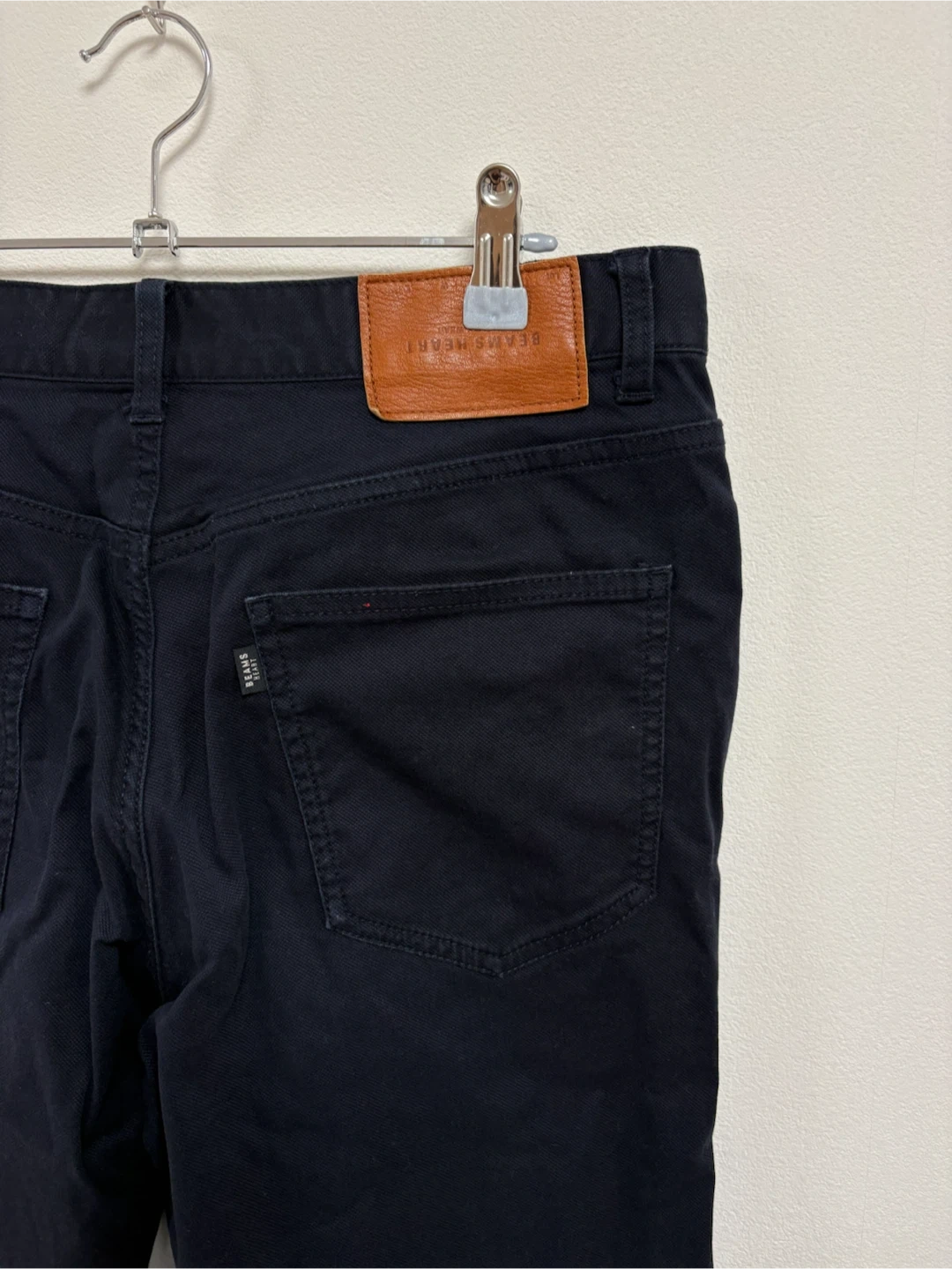ビームスハート パンツ ネイビー Mサイズの写真3枚目