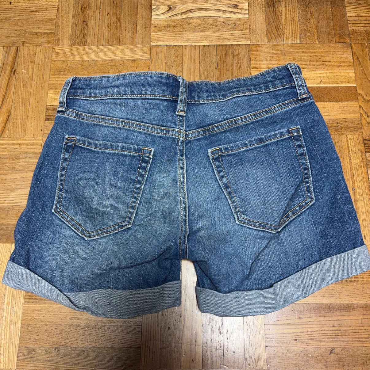 GAP ギャップ セクシーボーイフレンド ショートパンツ デニムの写真2枚目