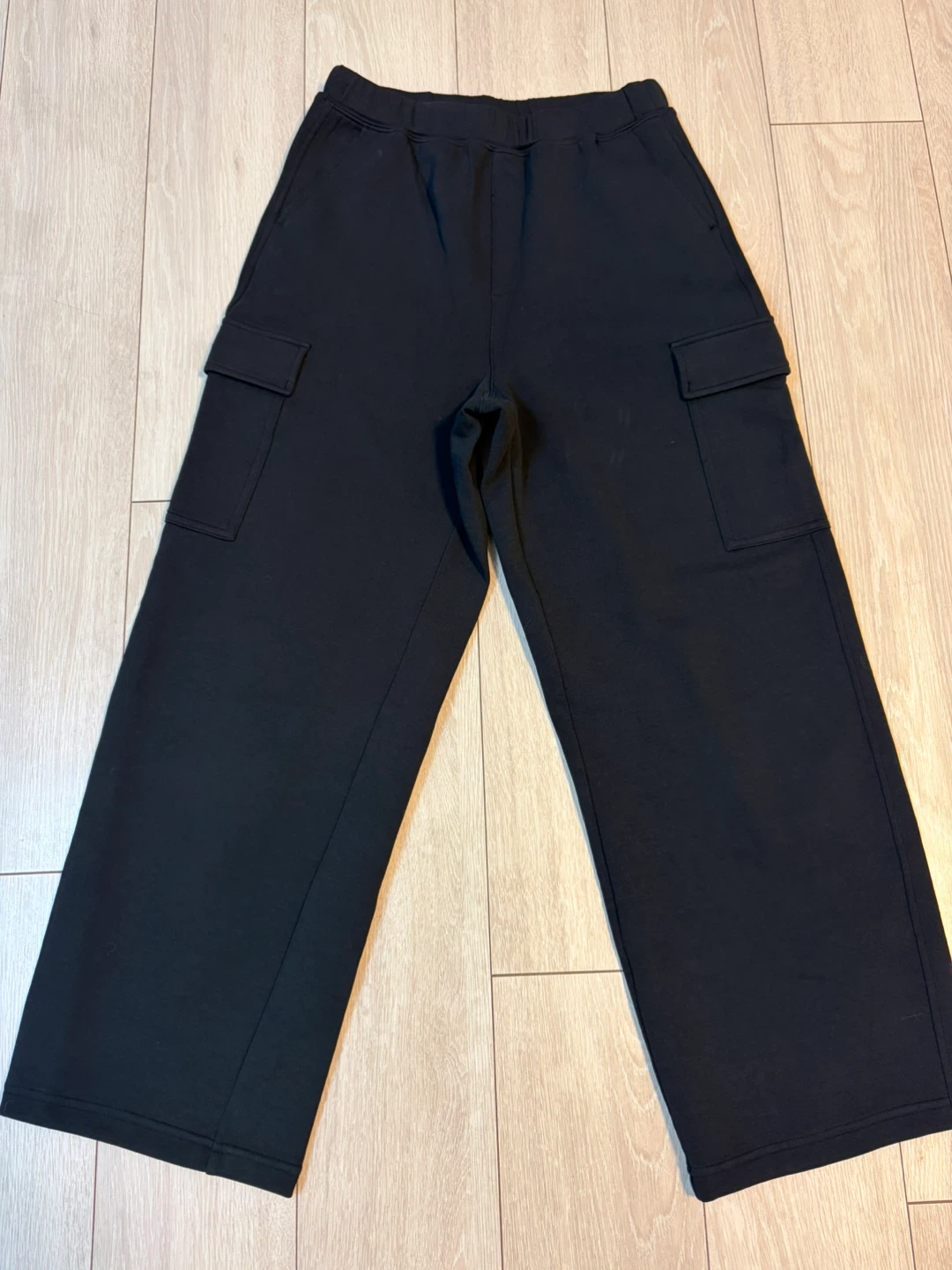 UNIQLO キッズ カーゴパンツ ブラック 160cm