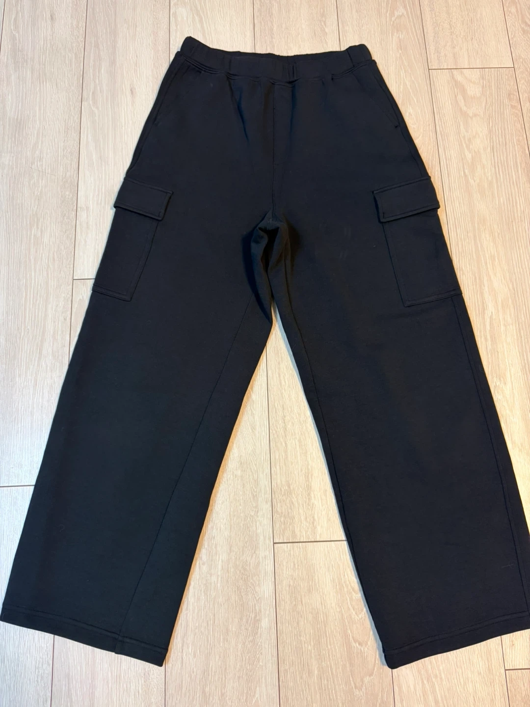UNIQLO キッズ カーゴパンツ ブラック 160cm
