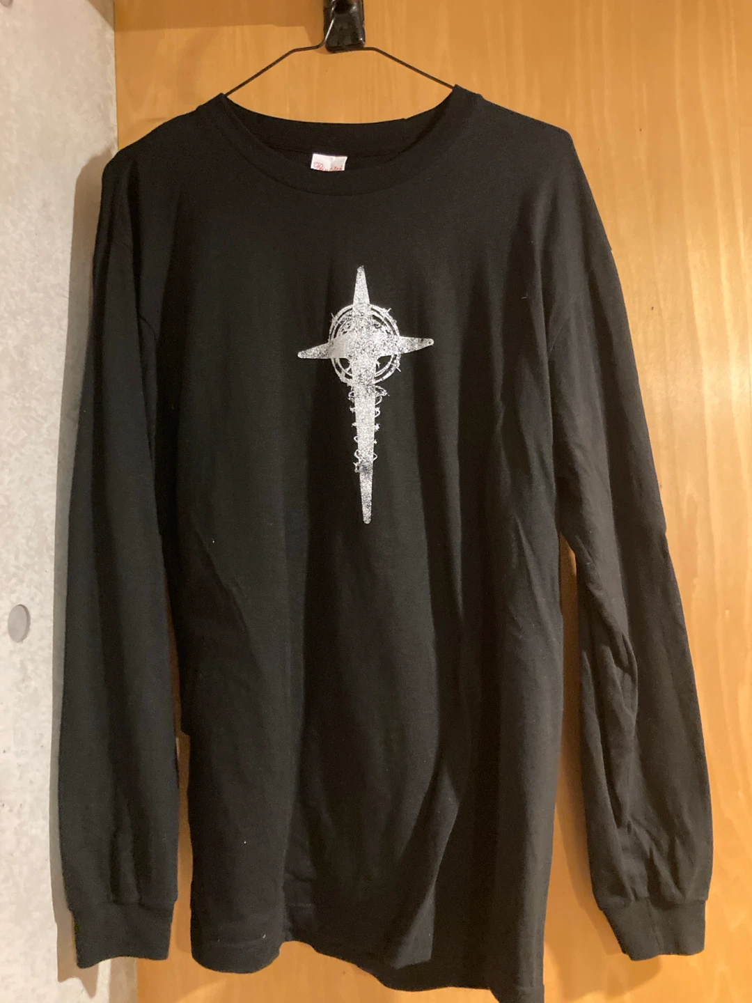 Invert Hourglass 長袖Tシャツ ブラック Lサイズの写真2枚目