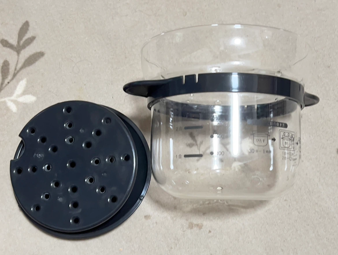 パイレックス電子レンジ炊飯器 2合炊きの写真2枚目