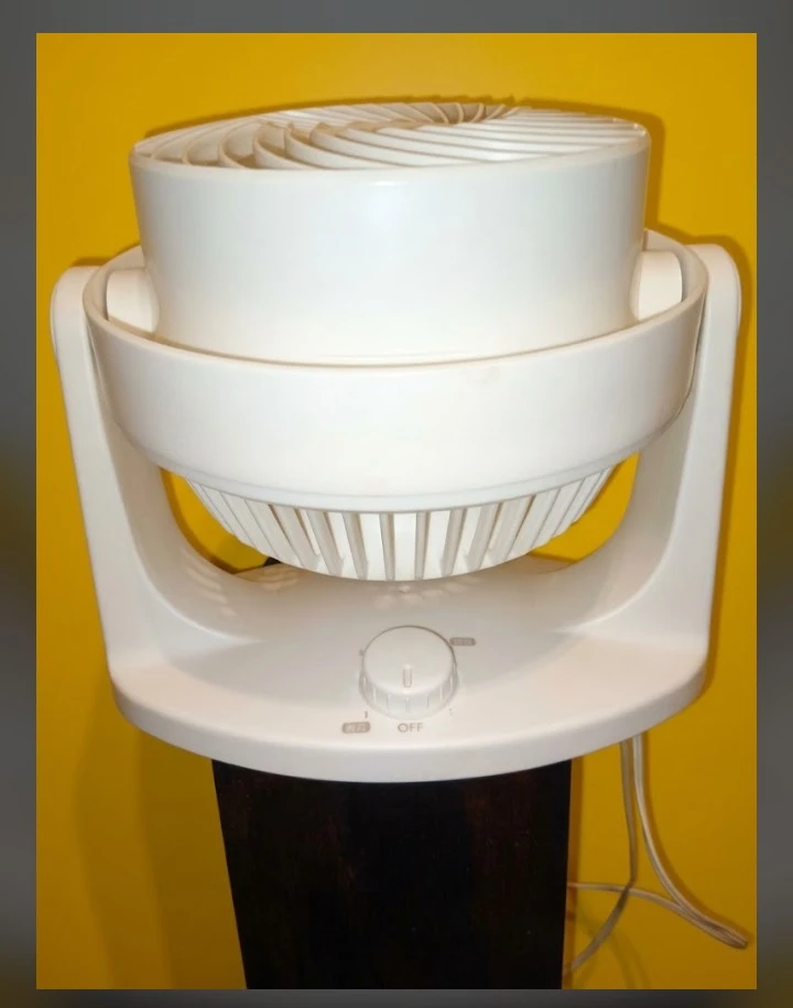アイリスオーヤマ サーキュレーター efeel ホワイトの写真2枚目