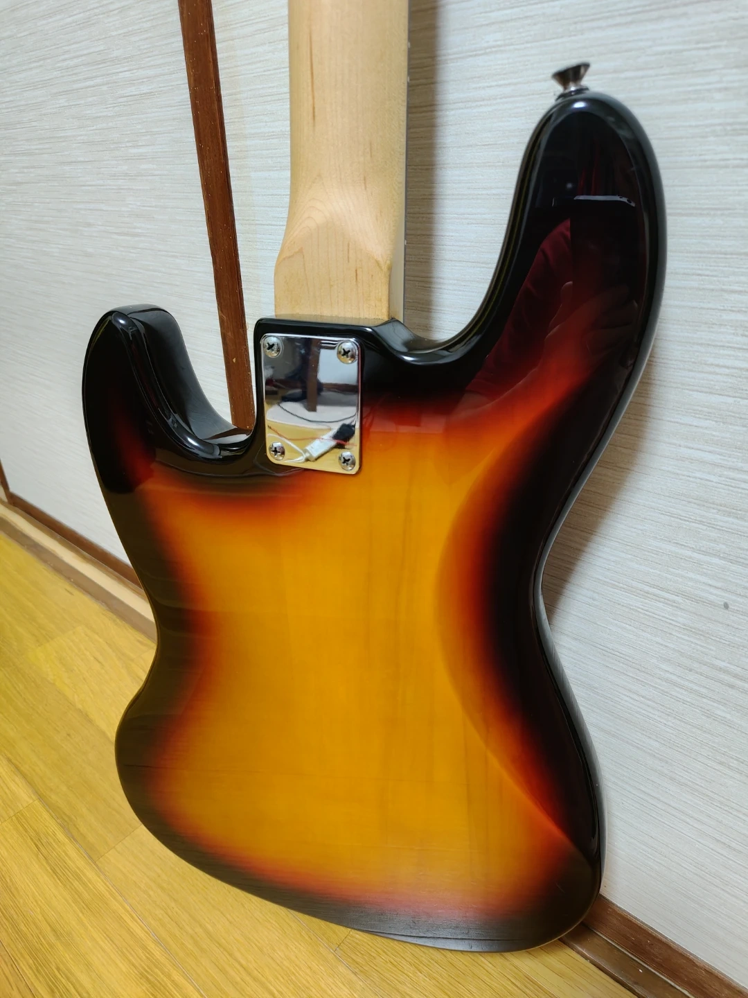 Legend Jazz Bassの写真5枚目