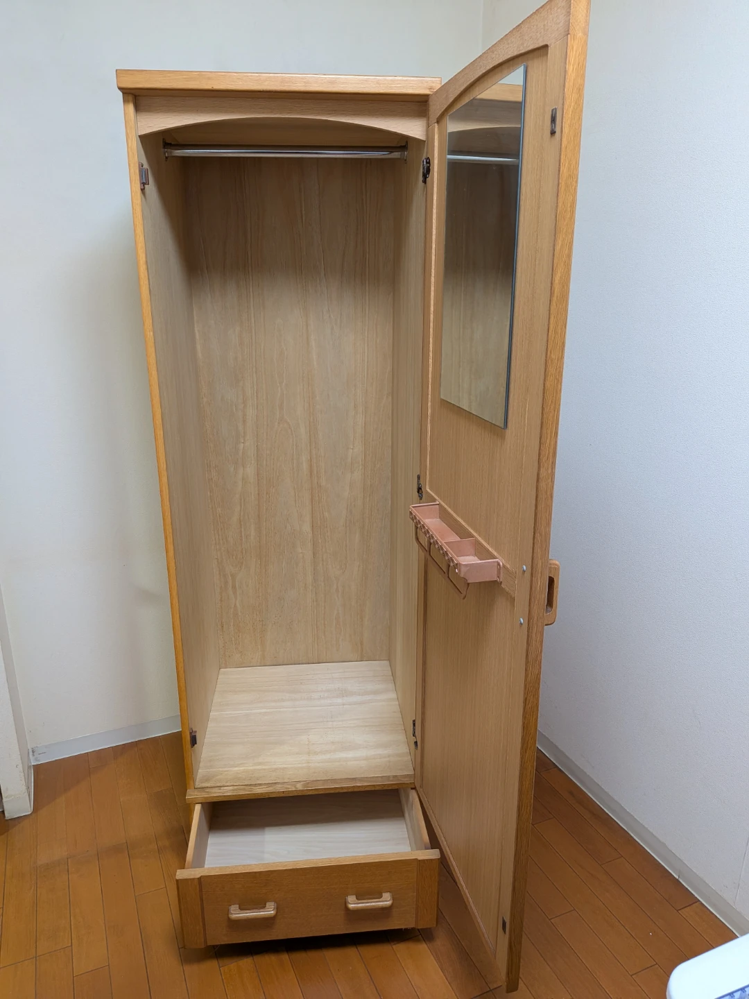 木製ロッカーの写真2枚目