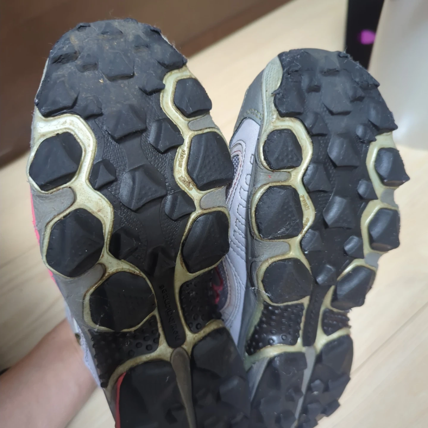 ニューバランス 703 GORE-TEX 23cm 2E レトロ トレッキングシューズの写真2枚目