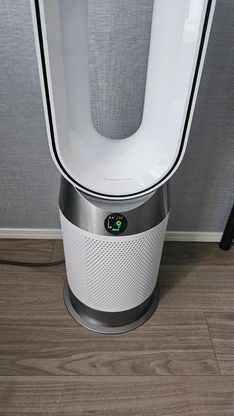 ダイソン 空気清浄ファンヒーター HP04の写真7枚目