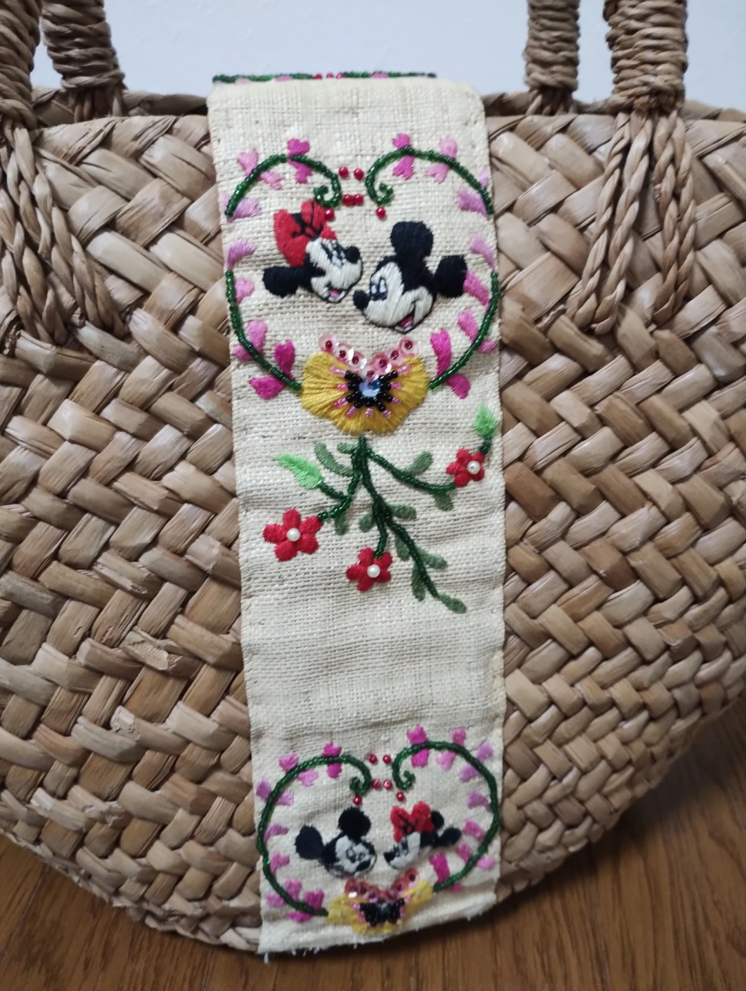 BEAMS購入★大きめサイズミッキー＆ミニー刺繍 カゴバッグの写真5枚目