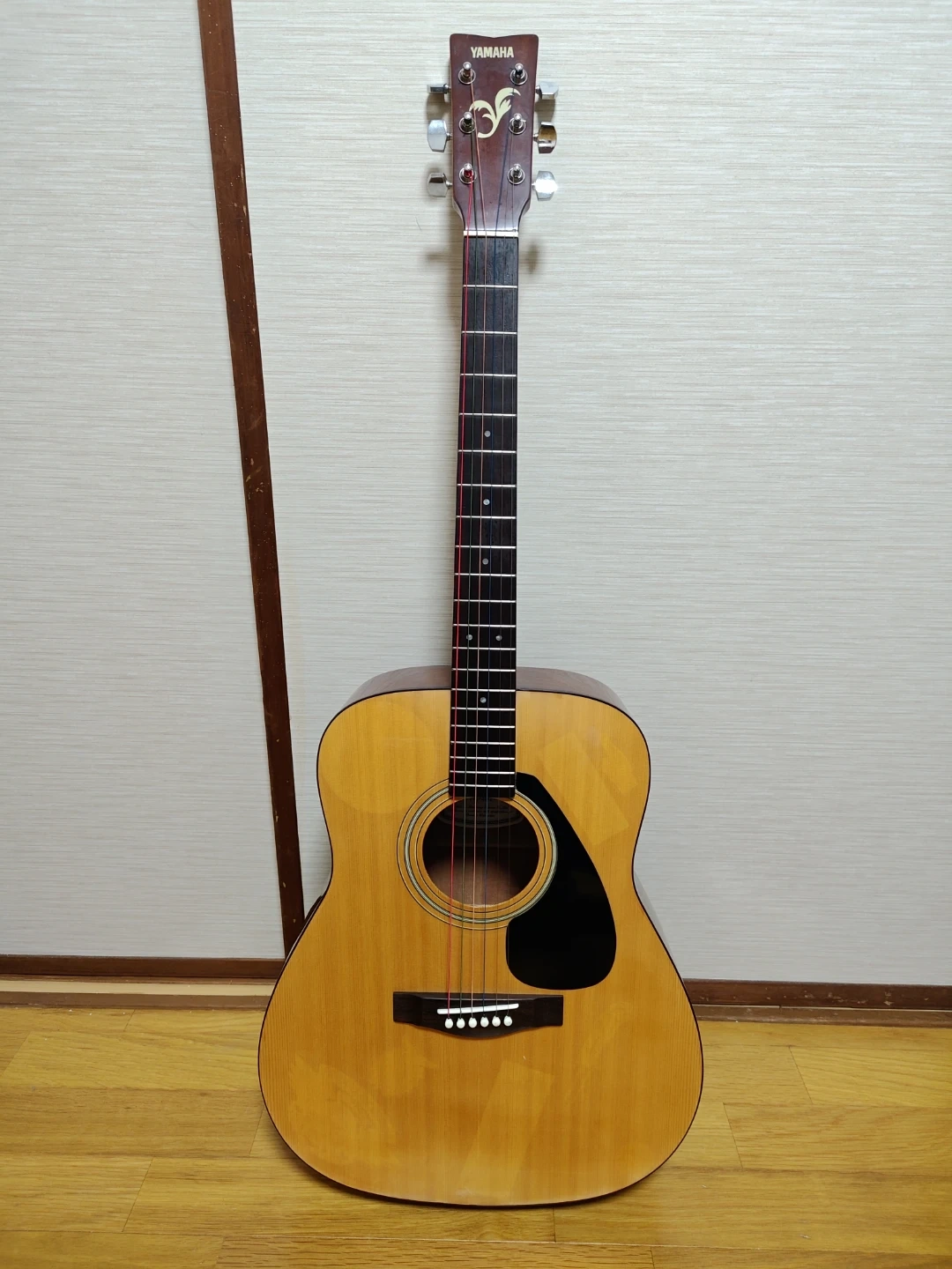 Yamaha FG-402