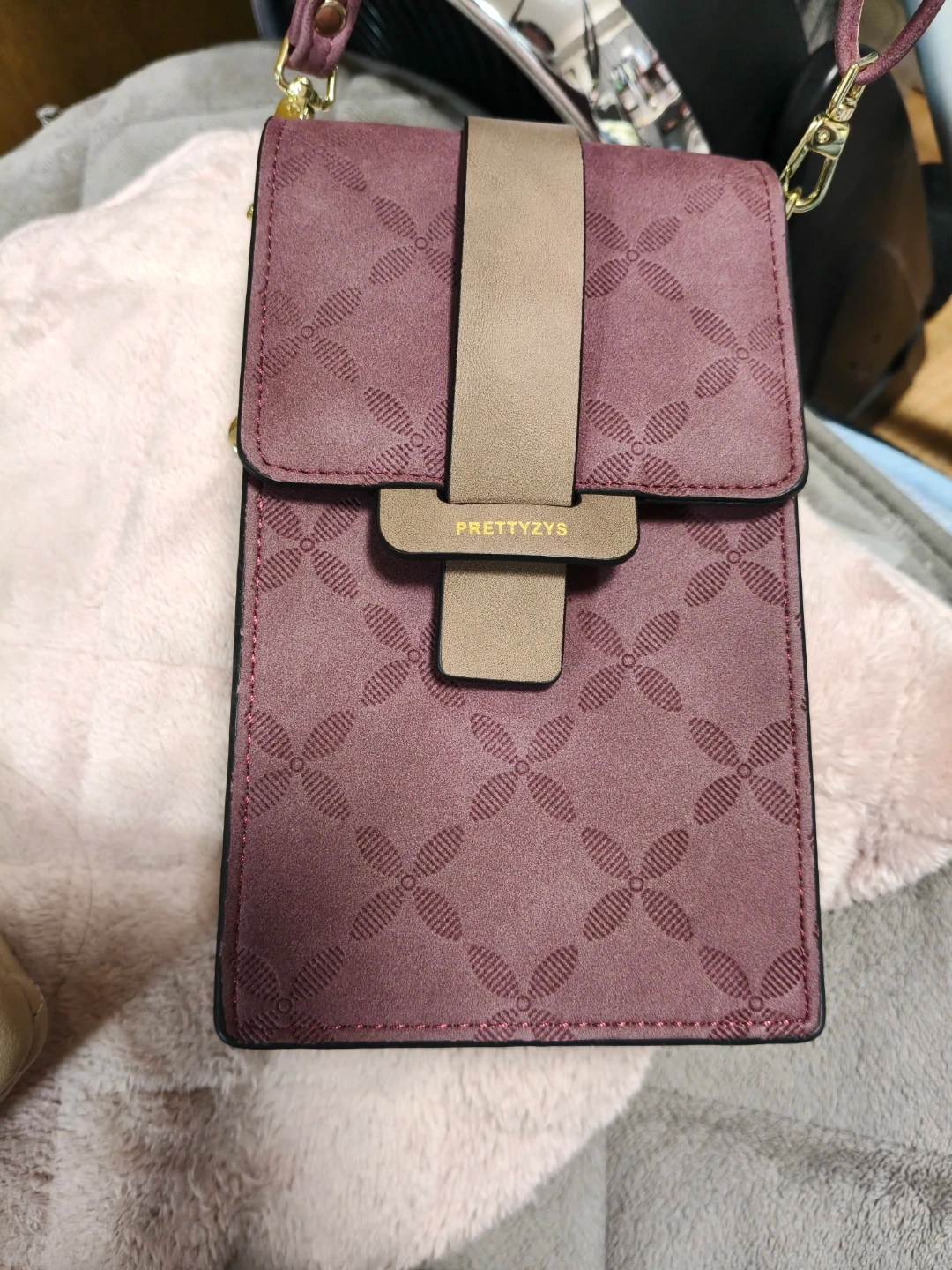 【美品❤】スマホショルダーバッグ ポシェット ボルドーの写真4枚目