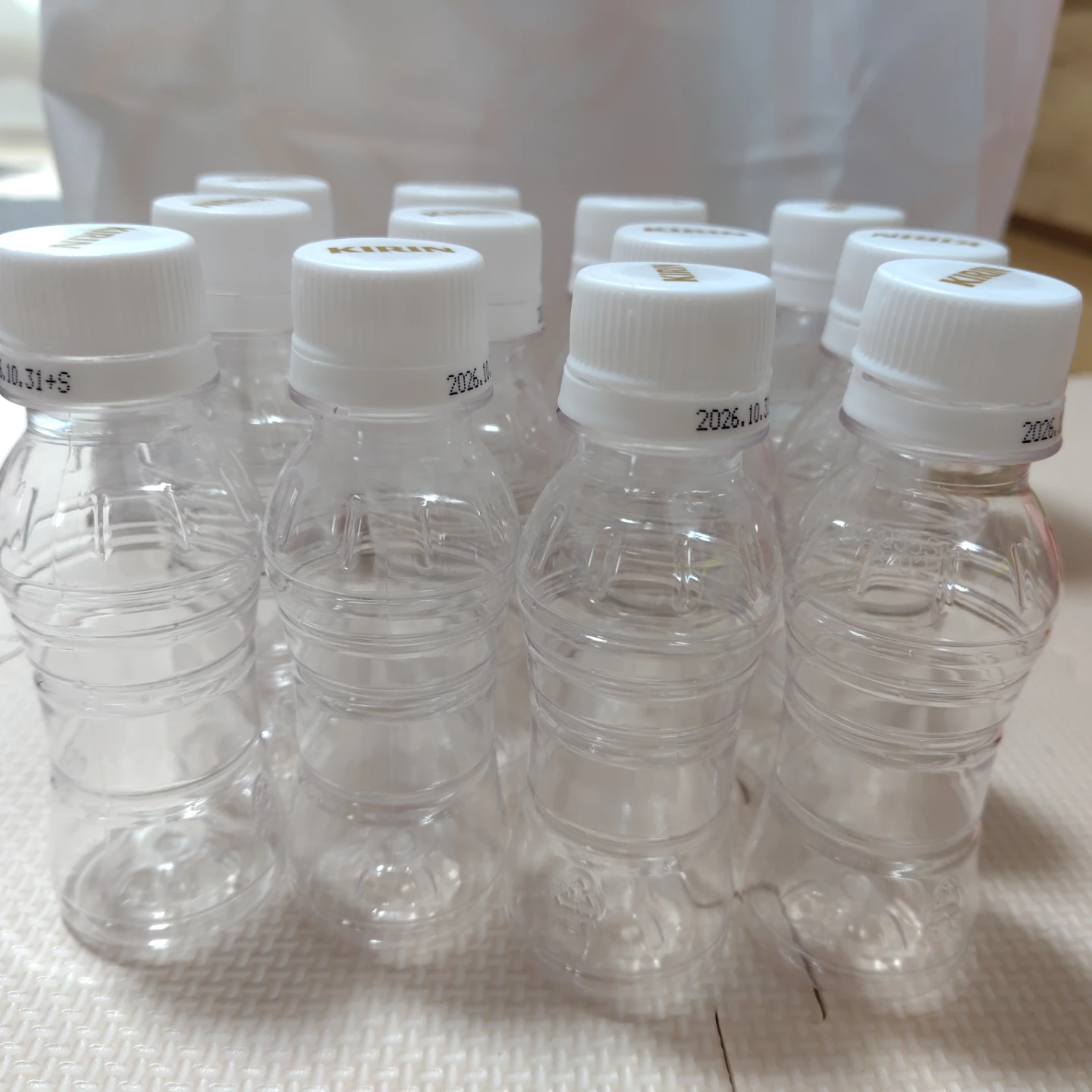 キリン 空ペットボトル 12本セットの写真2枚目