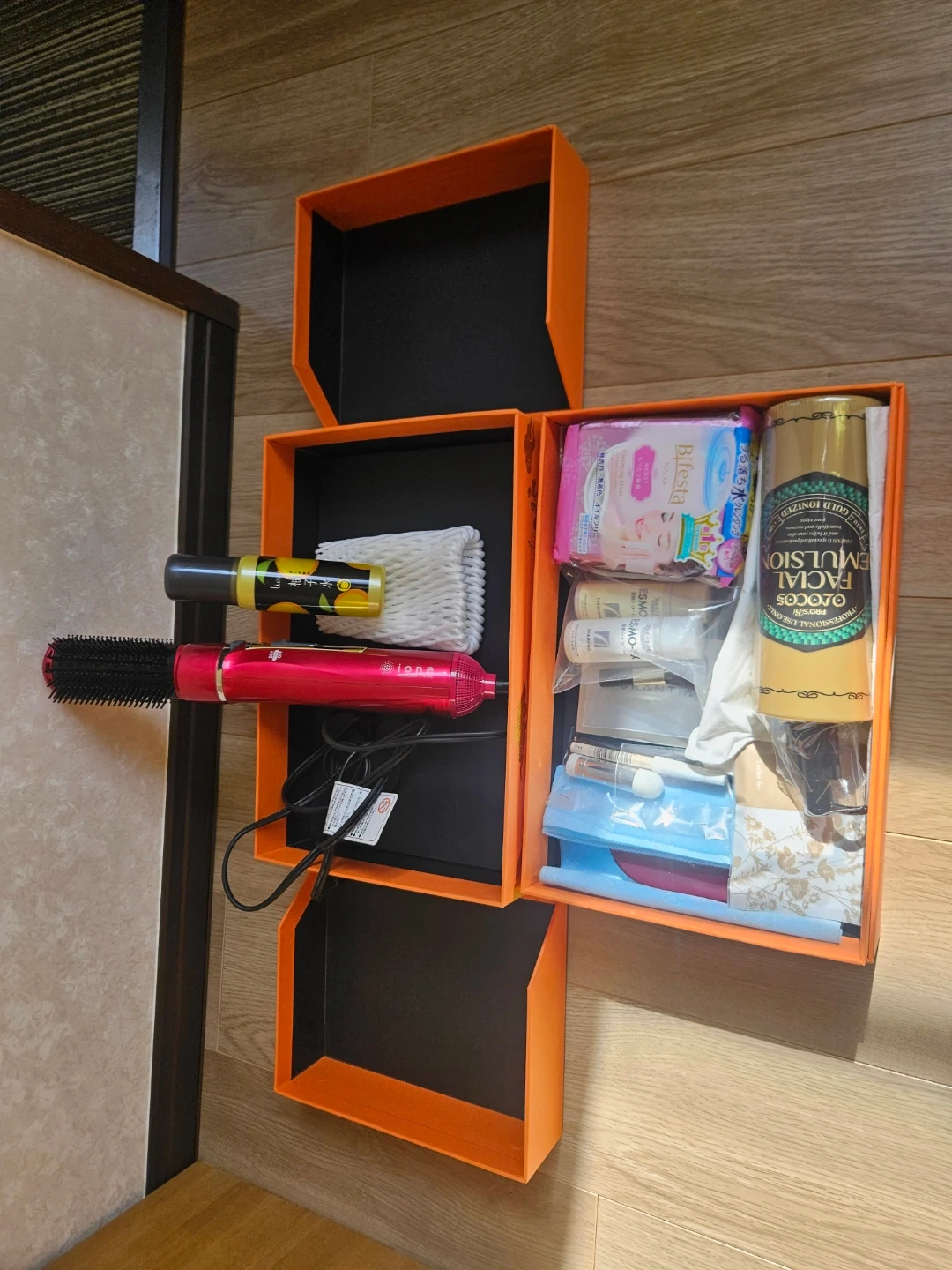 化粧品セット(テスコム イオネ カールドライヤー付)