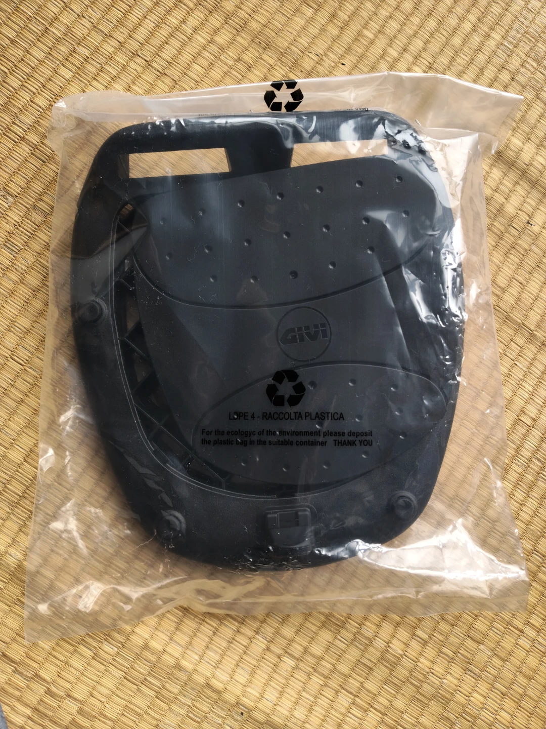 【新品未開封】GIVI モノロック用ベースプレート MP60ND