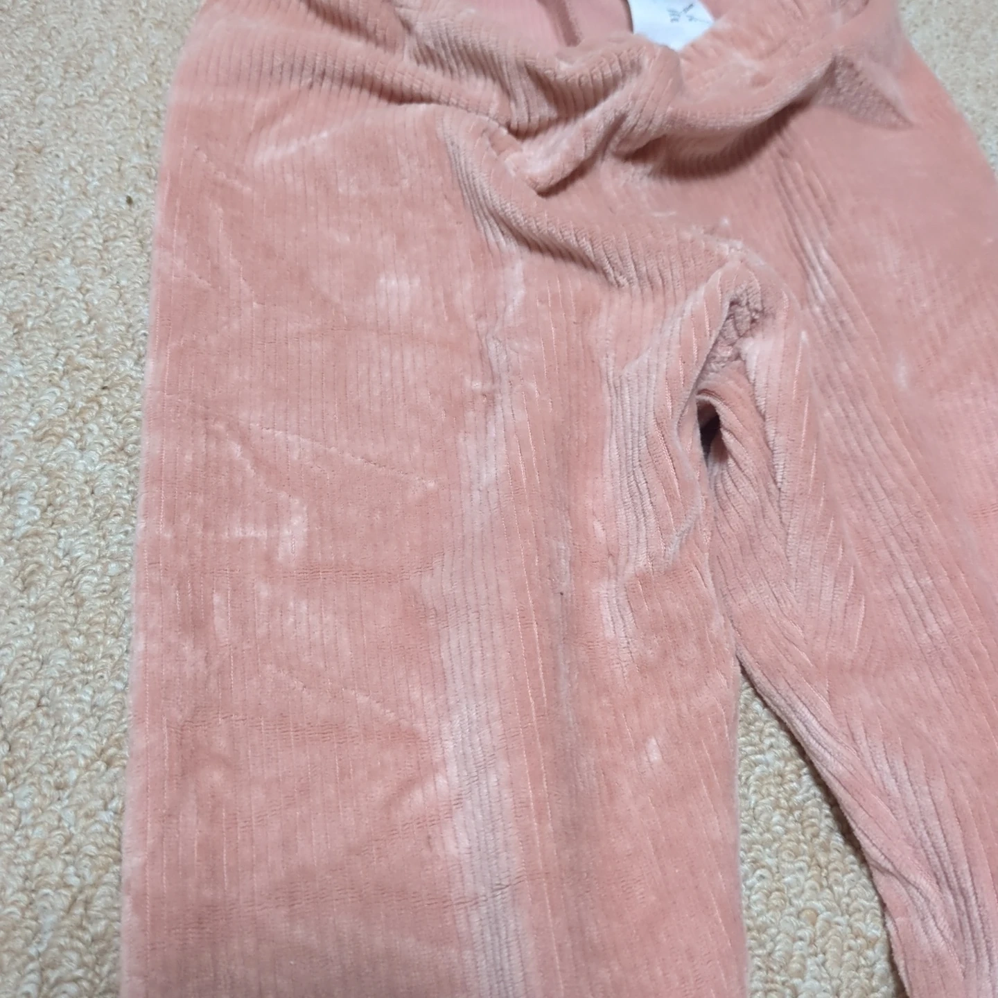 ユニクロ キッズ コーデュロイパンツ ピンク 110cmの写真2枚目