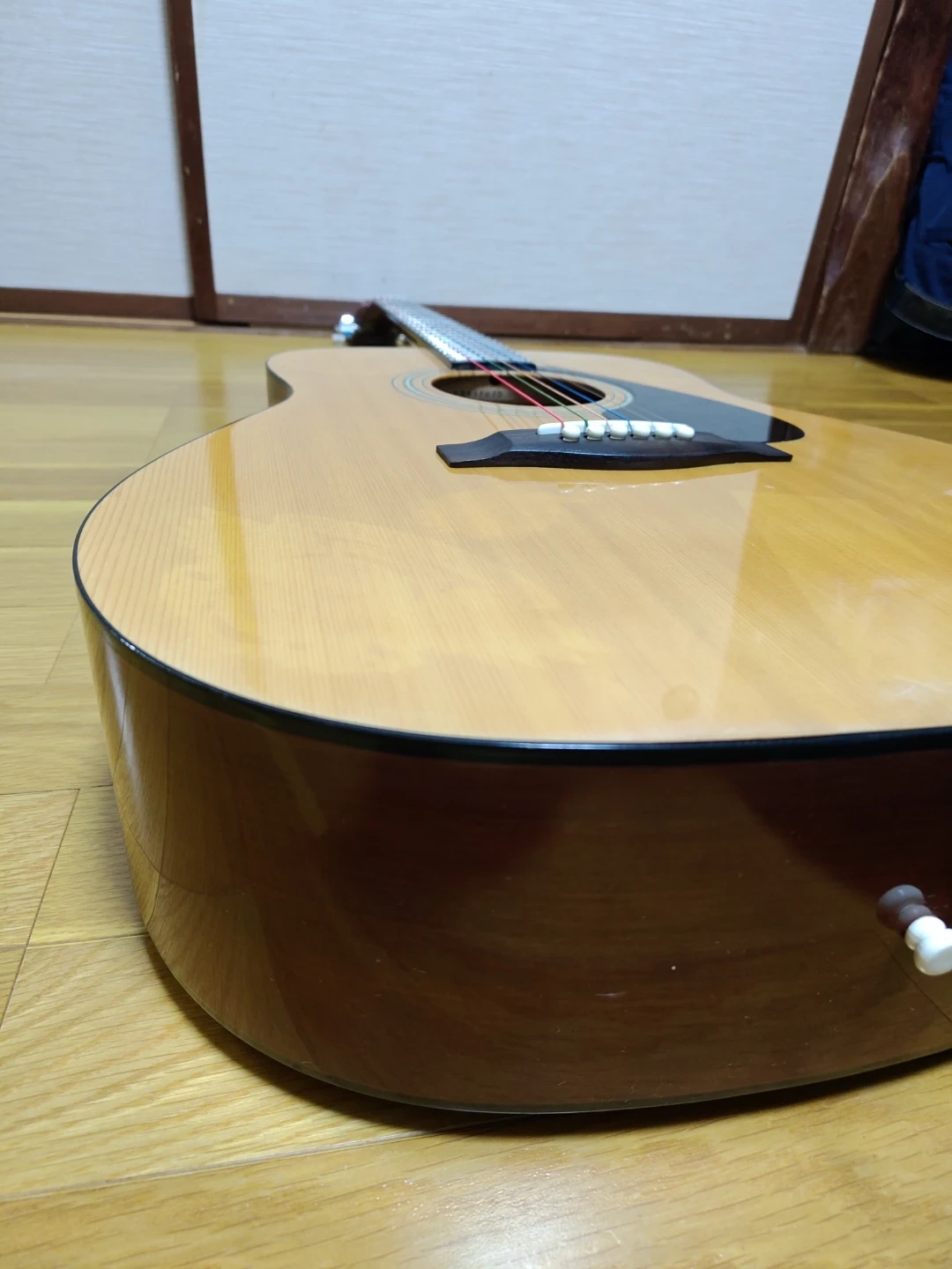 Yamaha FG-402の写真8枚目