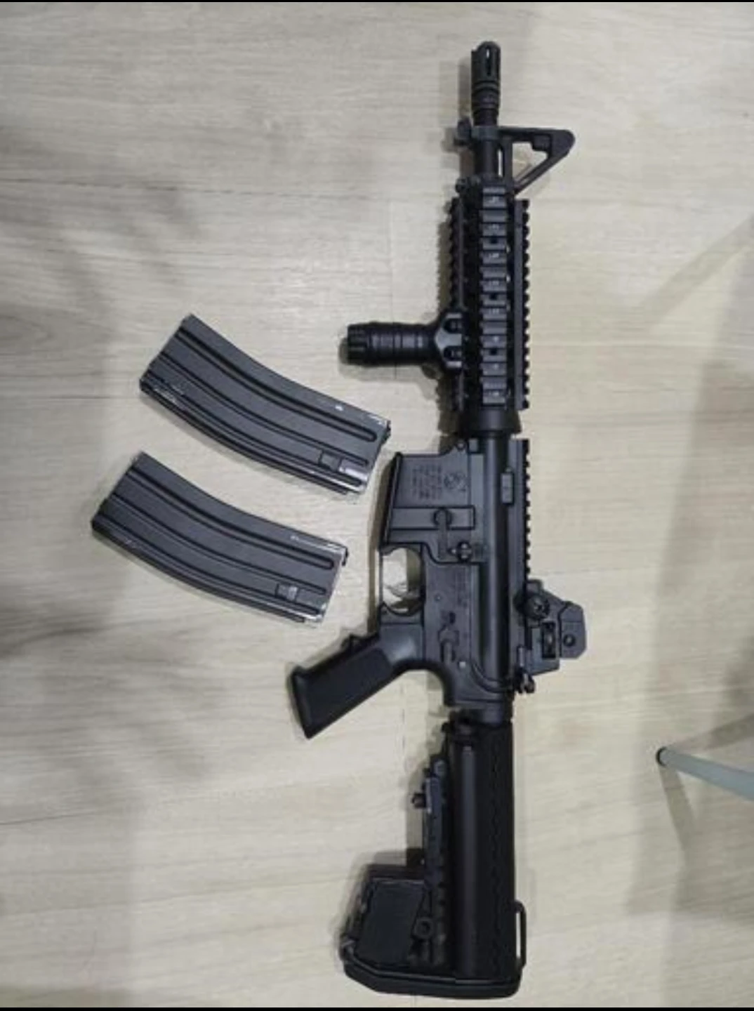 電動エアガン　東京マルイM4A1 CARBINE