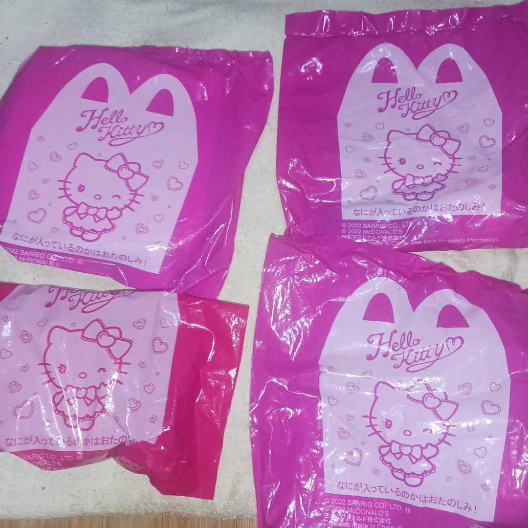 マクドナルド ハローキティ おもちゃ 4点
