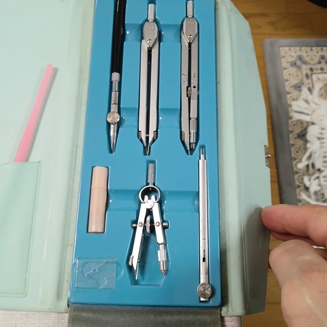 製図コンパスセットの写真2枚目