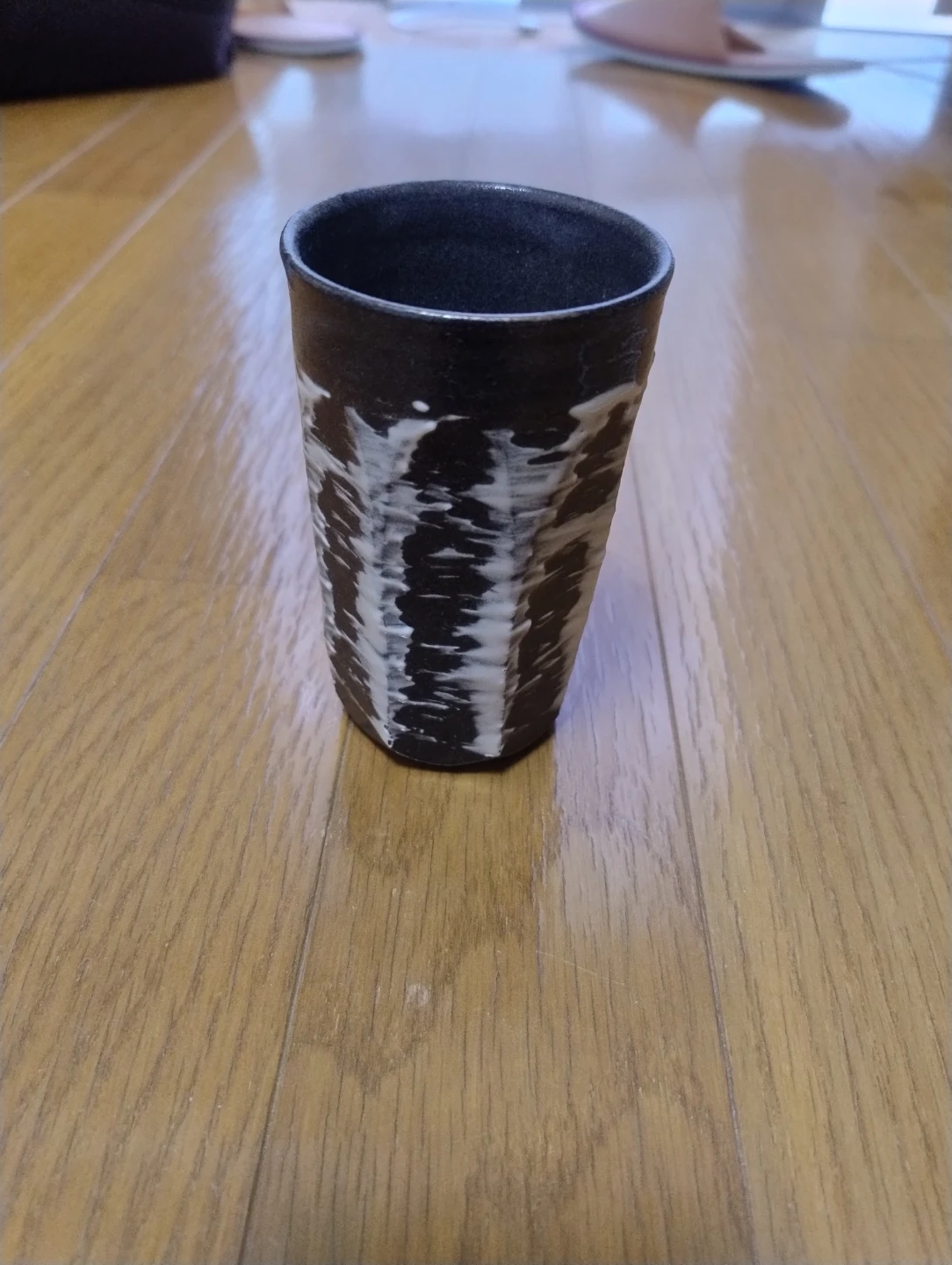 陶器 フリーカップ 刷毛目模様