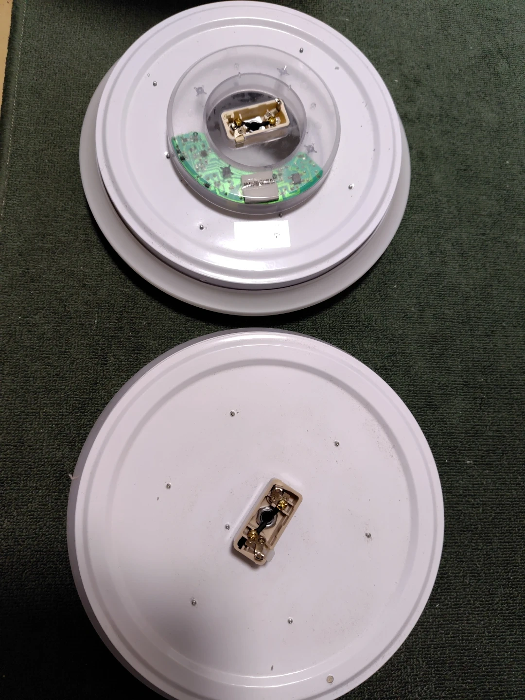 LEDシーリングライト 6畳用 2つセットの写真3枚目