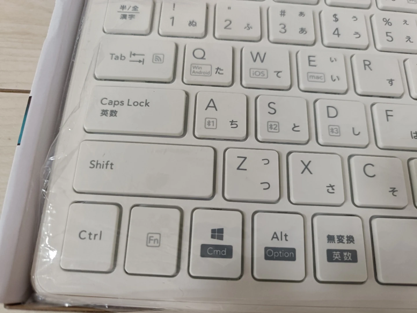 【未使用】【ELECOM】超薄型コンパクトキーボード Bluetoothの写真6枚目