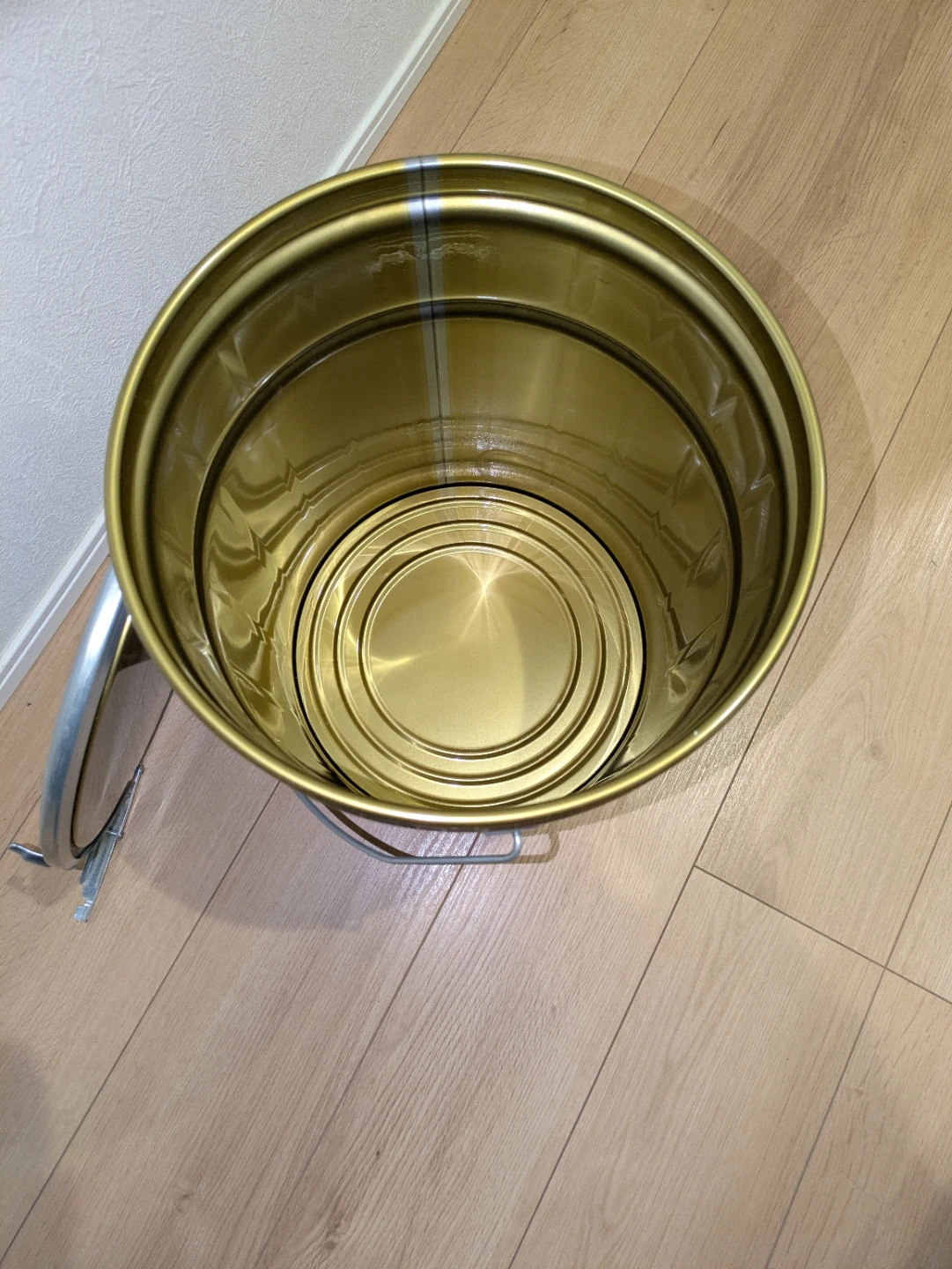 中古 ペール缶 蓋付きの写真3枚目