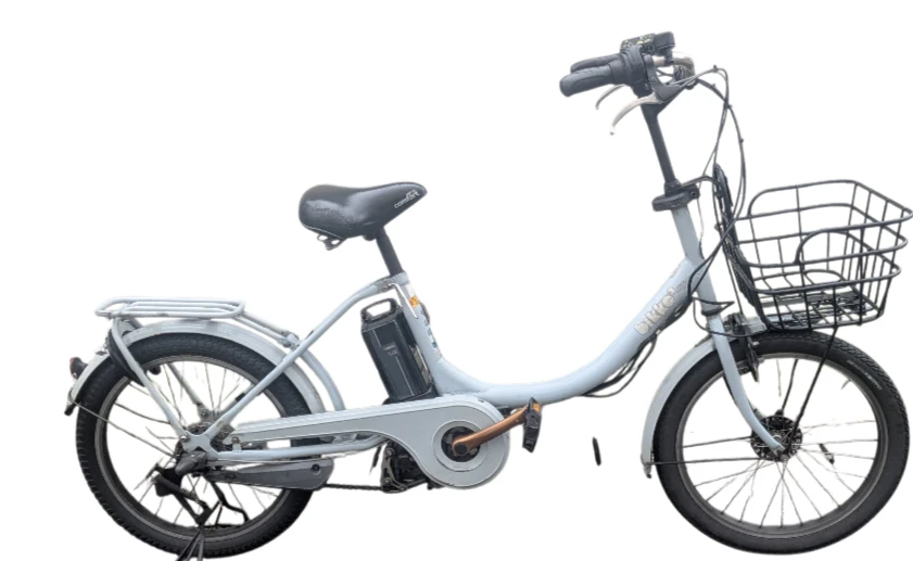 安心整備品、配送要相談🌸  20インチ　ブリジストン電動自転車 バッテー長距離用新品近い